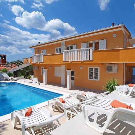 Apartment Mornar-2 By Interhome Trogir Buitenkant foto