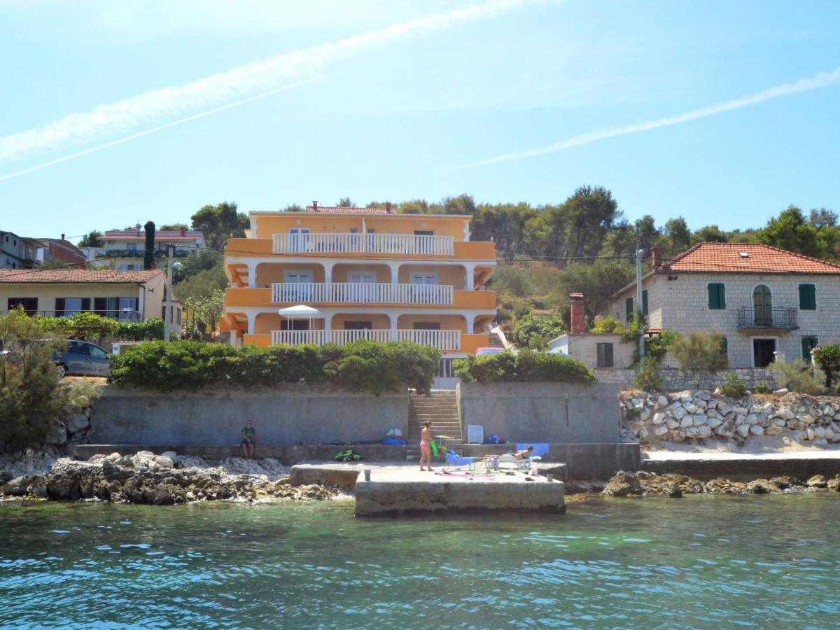 Apartment Mornar-2 By Interhome Trogir Buitenkant foto